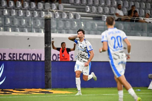 Tekad Sergio Castel dan Spirit Comeback