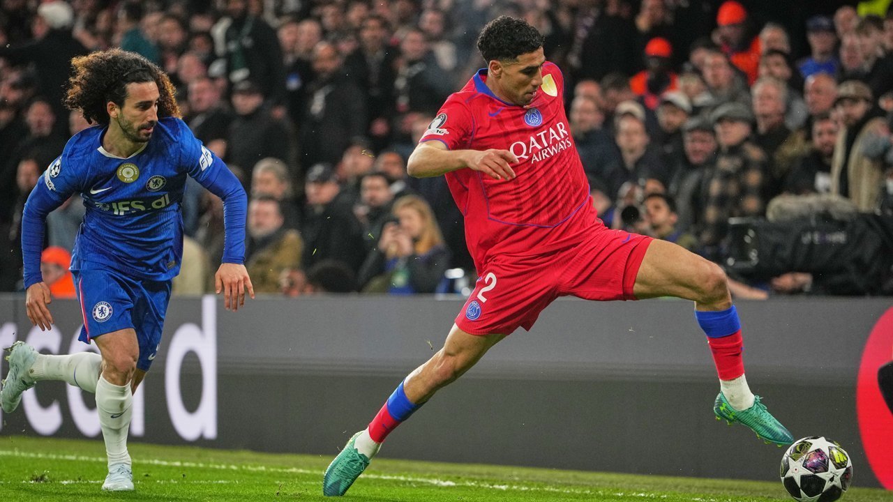 Achraf Hakimi Setia di PSG, Rumor ke Real Madrid Ditepis