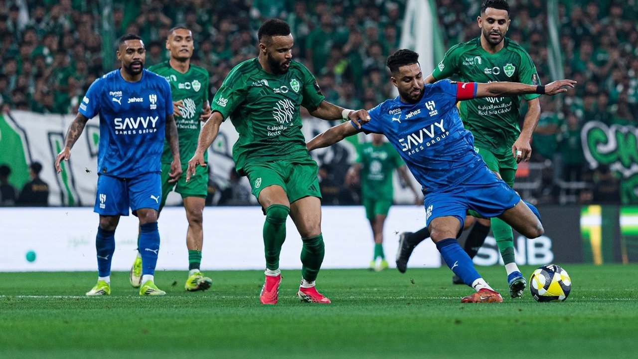 Rekap Semifinal Kings Cup: Al Ahli Saudi vs Al Hilal Berakhir Dramatis, Al Hilal ke Final Bersama Al Khoolod Rekap Semifinal Kings Cup: Al Ahli Saudi vs Al Hilal Berakhir Dramatis, Al Hilal ke Final Bersama Al Khoolod