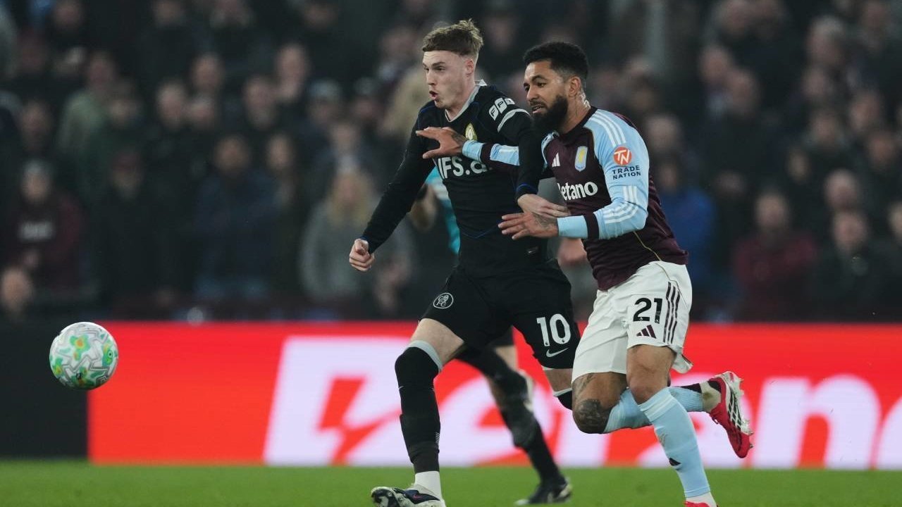 Berapa Uang yang Didapat Juventus Jika Aston Villa Menebus Douglas Luiz? Berapa Uang yang Didapat Juventus Jika Aston Villa Menebus Douglas Luiz?