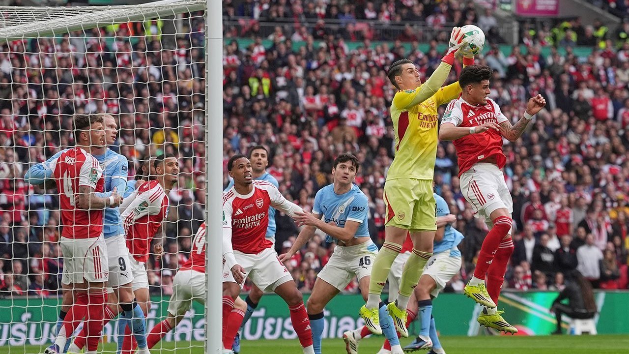 Arsenal vs Man City: Mengapa Memilih Kepa Ketimbang Raya, Arteta? Arsenal vs Man City: Mengapa Memilih Kepa Ketimbang Raya, Arteta?