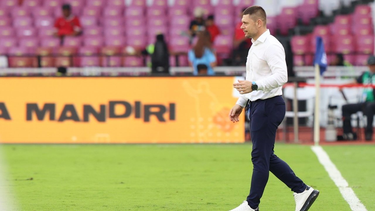 Cerita Eksklusif Pelatih Bulgaria Aleksandar Dimitrov: Saat SBY Turun ke Lapangan Demi Timnas Indonesia Cerita Eksklusif Pelatih Bulgaria Aleksandar Dimitrov: Saat SBY Turun ke Lapangan Demi Timnas Indonesia