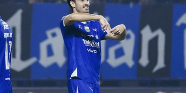Persib Lepas Andrew Jung dengan Nilai Transfer Sangat Tinggi Persib Lepas Andrew Jung dengan Nilai Transfer Sangat Tinggi