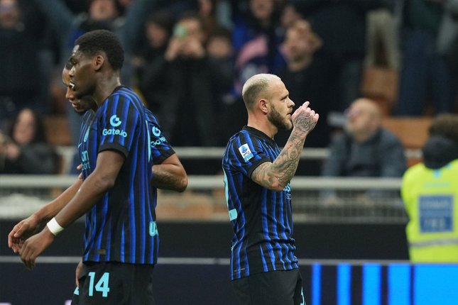 Peran Kunci Pemain dalam Sistem Chivu Peran Kunci Pemain dalam Sistem Chivu