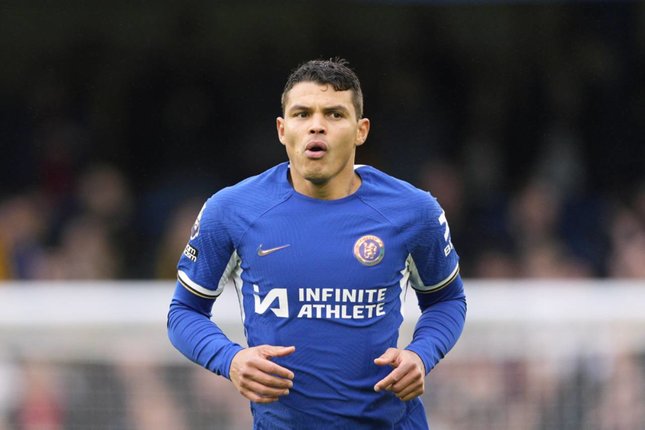 Masa Depan Thiago Silva Masih Jadi Tanda Tanya Masa Depan Thiago Silva Masih Jadi Tanda Tanya