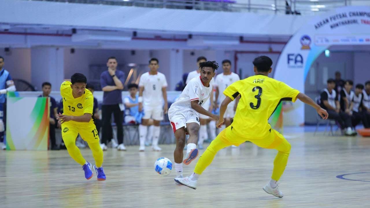 Timnas Futsal Indonesia Libas Malaysia di Piala AFF Futsal 2026: Lawan Tim C Aja Kelabakan, Tapi Yang Kurang Cuma Chemistry Aja Timnas Futsal Indonesia Libas Malaysia di Piala AFF Futsal 2026: Lawan Tim C Aja Kelabakan, Tapi Yang Kurang Cuma Chemistry Aja