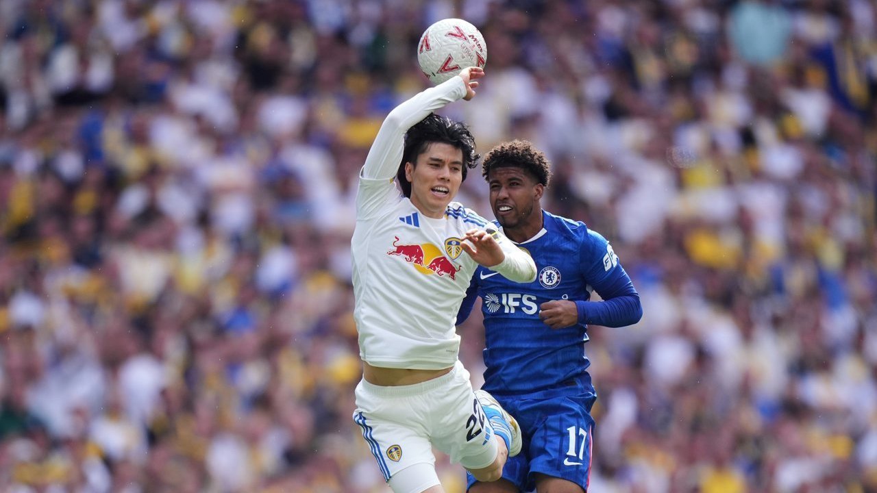 Mau Andrey Santos, MU Harus Setor Segini ke Chelsea