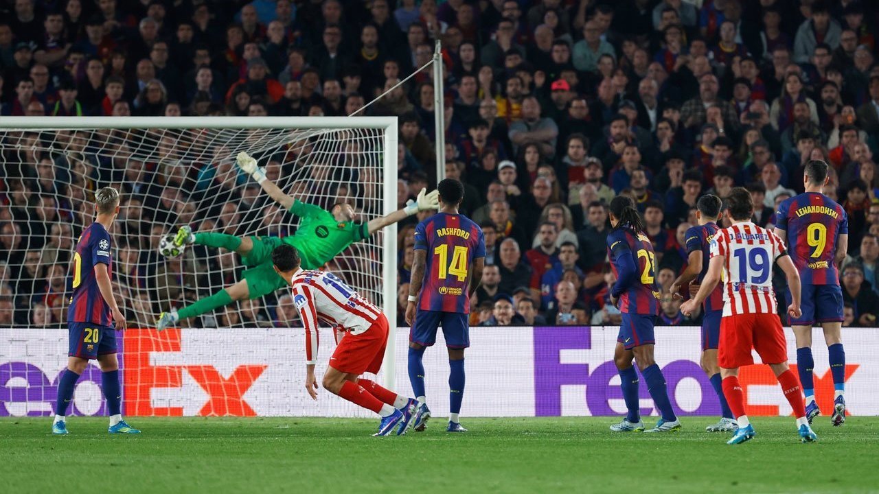 Transfer Panas! Lewandowski Out, Barcelona Mulai Negosiasi dengan Atletico untuk Julian Alvarez Transfer Panas! Lewandowski Out, Barcelona Mulai Negosiasi dengan Atletico untuk Julian Alvarez