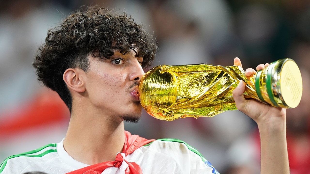 Kekacauan Tiket Piala Dunia 2026: Server Eror, Antrean Sampai 90 Menit, Sampai Ada Tiket Bekas Kekacauan Tiket Piala Dunia 2026: Server Eror, Antrean Sampai 90 Menit, Sampai Ada Tiket Bekas