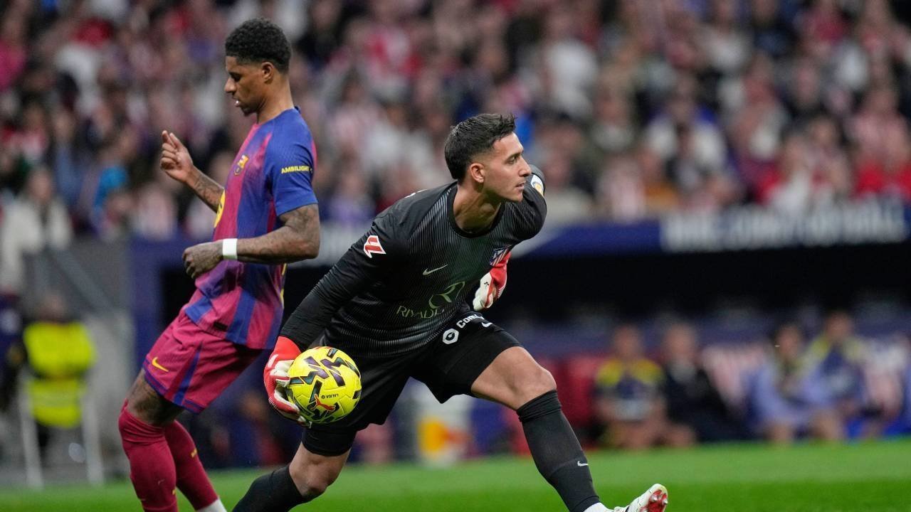 Barcelona Resmi Protes UEFA Usai Dikalahkan Atletico Madrid, Soroti Keputusan Wasit Kontroversial Barcelona Resmi Protes UEFA Usai Dikalahkan Atletico Madrid, Soroti Keputusan Wasit Kontroversial
