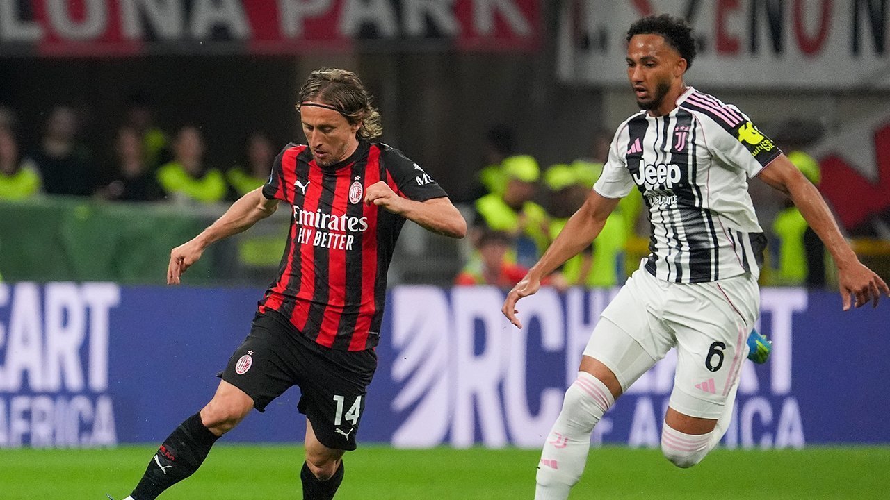 Hitung-hitungan Tiket Liga Champions Serie A:  Rebutan 2 Tiket Tersisa! Simak Peta Persaingan Milan, Juve, Como, dan Roma