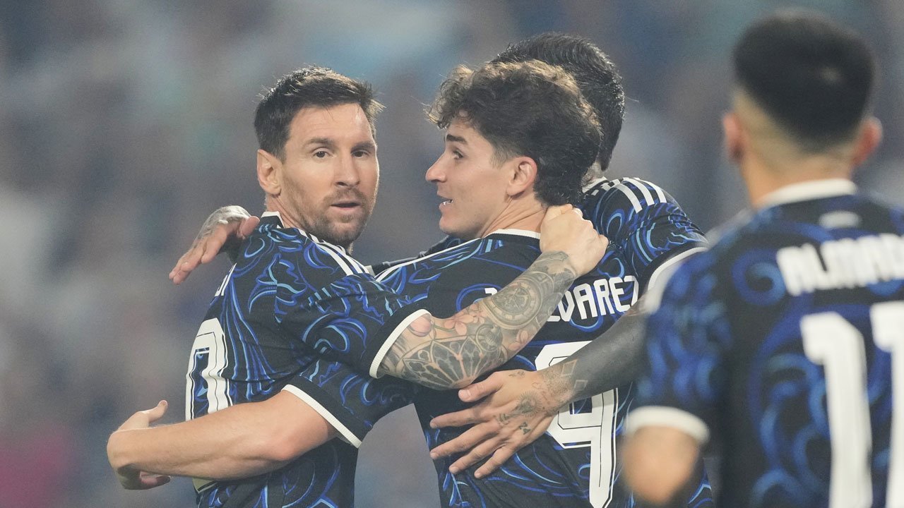 Lionel Messi dan Timnas Argentina Disambut Tornado Setibanya di Amerika Serikat, Pertanda Buruk untuk Piala Dunia 2026? Lionel Messi dan Timnas Argentina Disambut Tornado Setibanya di Amerika Serikat, Pertanda Buruk untuk Piala Dunia 2026?