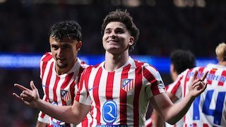 Real Madrid Menyerah? Tak Ada Tawaran Baru untuk Julian Alvarez Real Madrid Menyerah? Tak Ada Tawaran Baru untuk Julian Alvarez