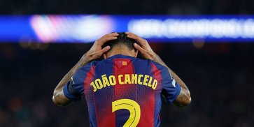 Joao Cancelo Dapat Nomor Punggung di Skuad Al Hilal, Barcelona Bisa Kena Imbas