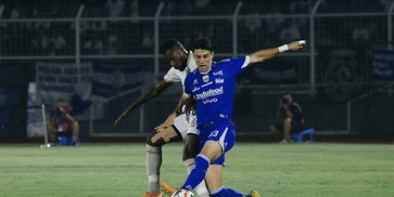 RESMI: Persib Bandung Sudah Lepas 4 Pemain Asing RESMI: Persib Bandung Sudah Lepas 4 Pemain Asing