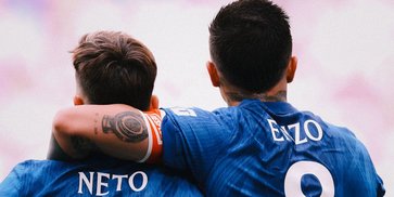 Pesan Moises Caicedo untuk Enzo Fernandez: Plis, Jangan Pergi! Pesan Moises Caicedo untuk Enzo Fernandez: Plis, Jangan Pergi!
