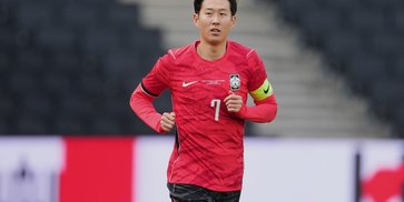 Kronologi Kasus Son Heung-min vs Media Korea Selatan: Hinaan Wajib Militer, Teguran KFA, dan Boikot Kronologi Kasus Son Heung-min vs Media Korea Selatan: Hinaan Wajib Militer, Teguran KFA, dan Boikot