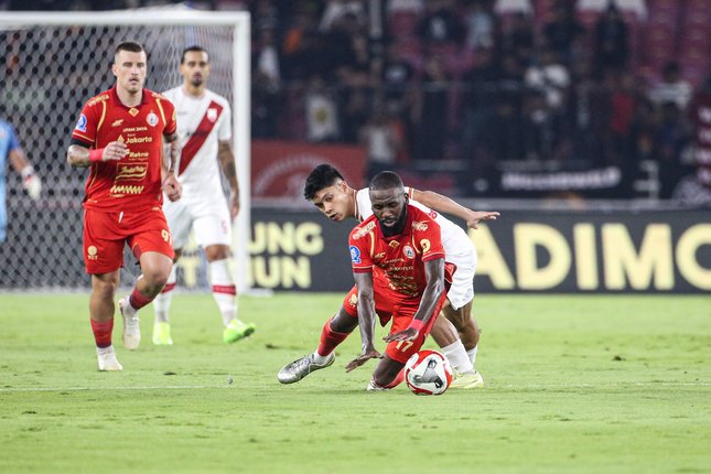 Persija Mengintai, Persis Masuk Zona Degradasi