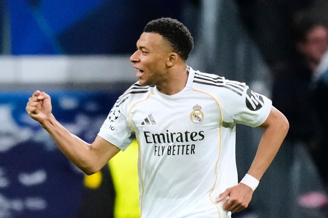Mbappe Malah Diuntungkan Mbappe Malah Diuntungkan
