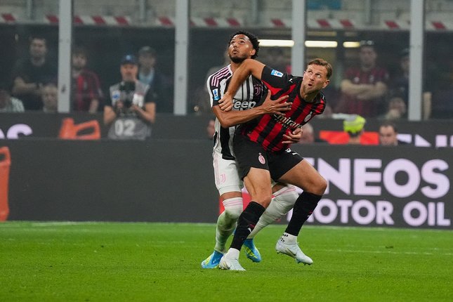 Milan dan Juventus di Atas Angin Milan dan Juventus di Atas Angin