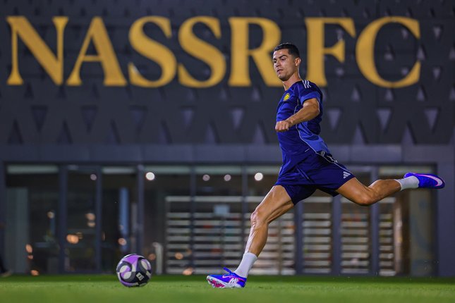 Cristiano Ronaldo Masih Tertinggal di Level yang Sama Cristiano Ronaldo Masih Tertinggal di Level yang Sama