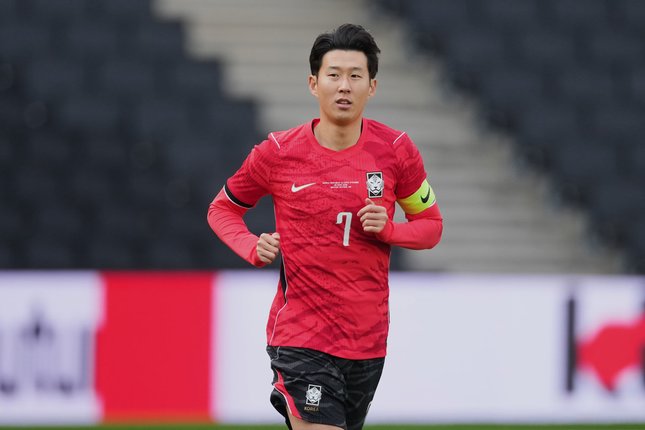 Son Heung-min Pimpin Generasi Berpengalaman