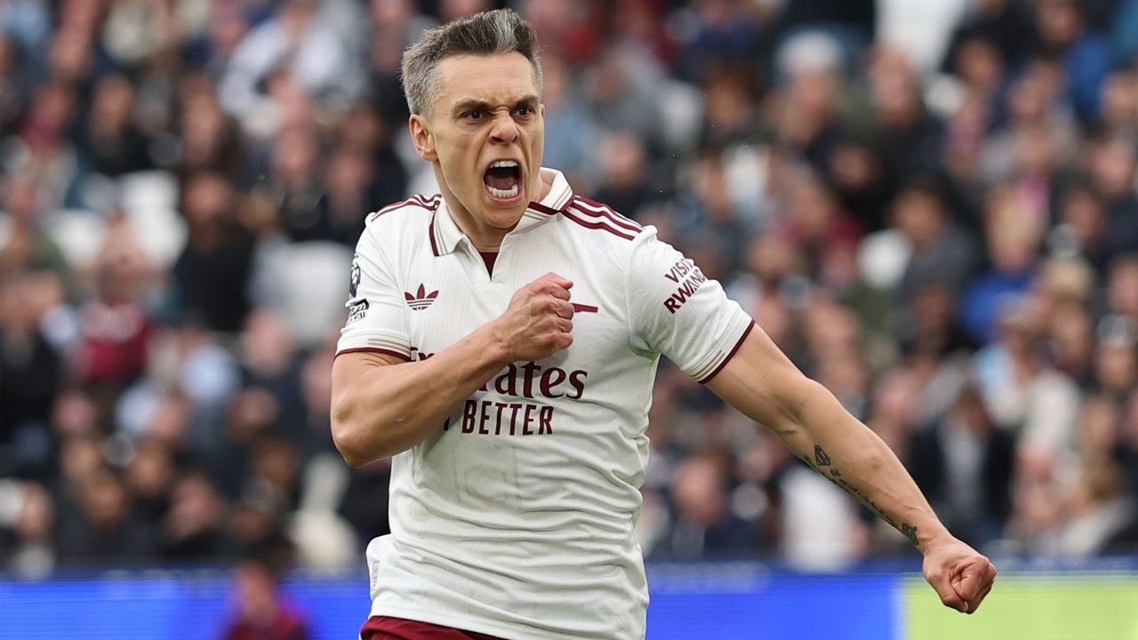 Arsenal Lepas Leandro Trossard ke Besiktas Seharga Rp374 Miliar Arsenal Lepas Leandro Trossard ke Besiktas Seharga Rp374 Miliar