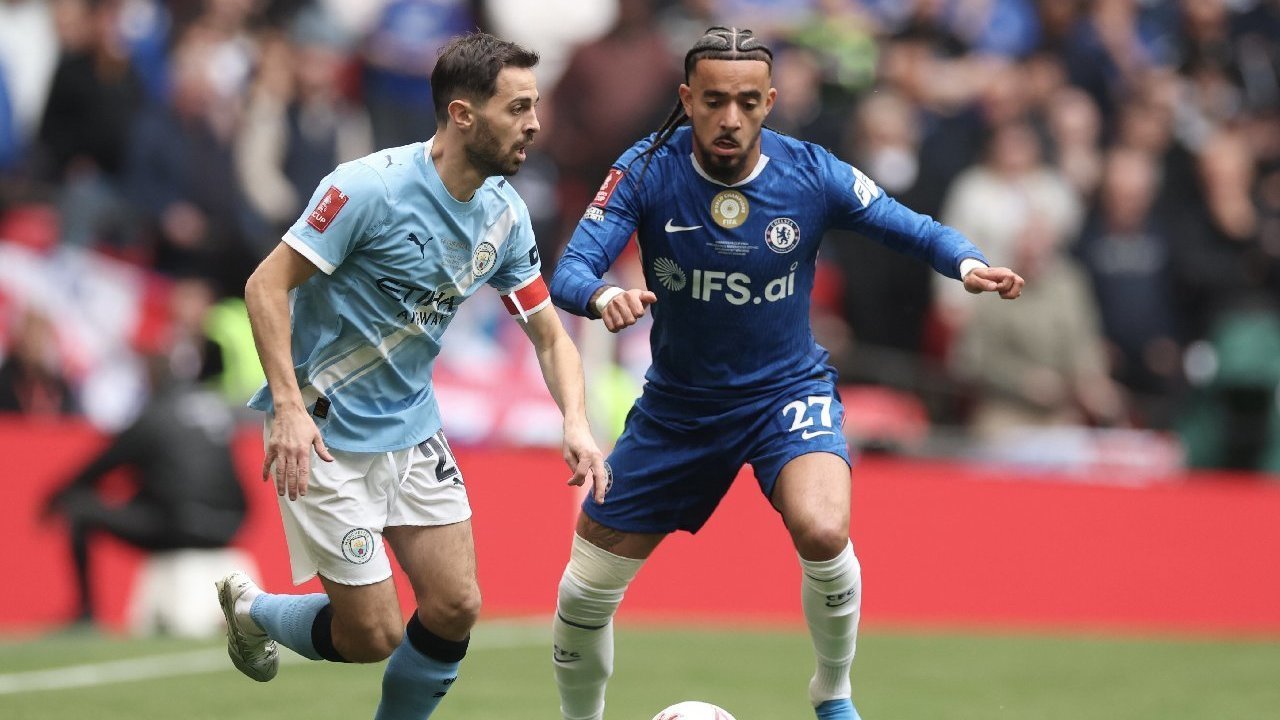 Malo Gusto Setuju Gabung Manchester City, Reuni dengan Enzo Maresca Makin Dekat Malo Gusto Setuju Gabung Manchester City, Reuni dengan Enzo Maresca Makin Dekat