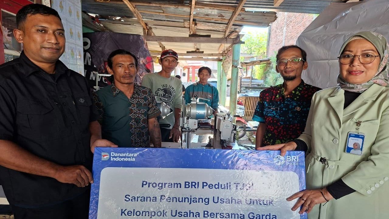 BRI Region 13 Malang Salurkan Bantuan CSR untuk Pengembangan Usaha KUBE Garda Pandawa di Kabupaten Malang BRI Region 13 Malang Salurkan Bantuan CSR untuk Pengembangan Usaha KUBE Garda Pandawa di Kabupaten Malang