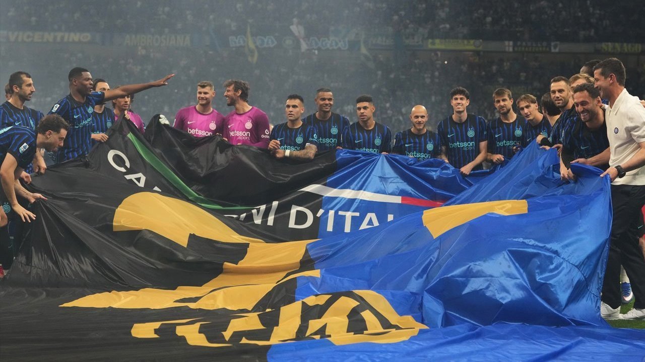 Inter Milan Juara Serie A: Stabilitas dan Rencana Jadi Kunci Utama Inter Milan Juara Serie A: Stabilitas dan Rencana Jadi Kunci Utama