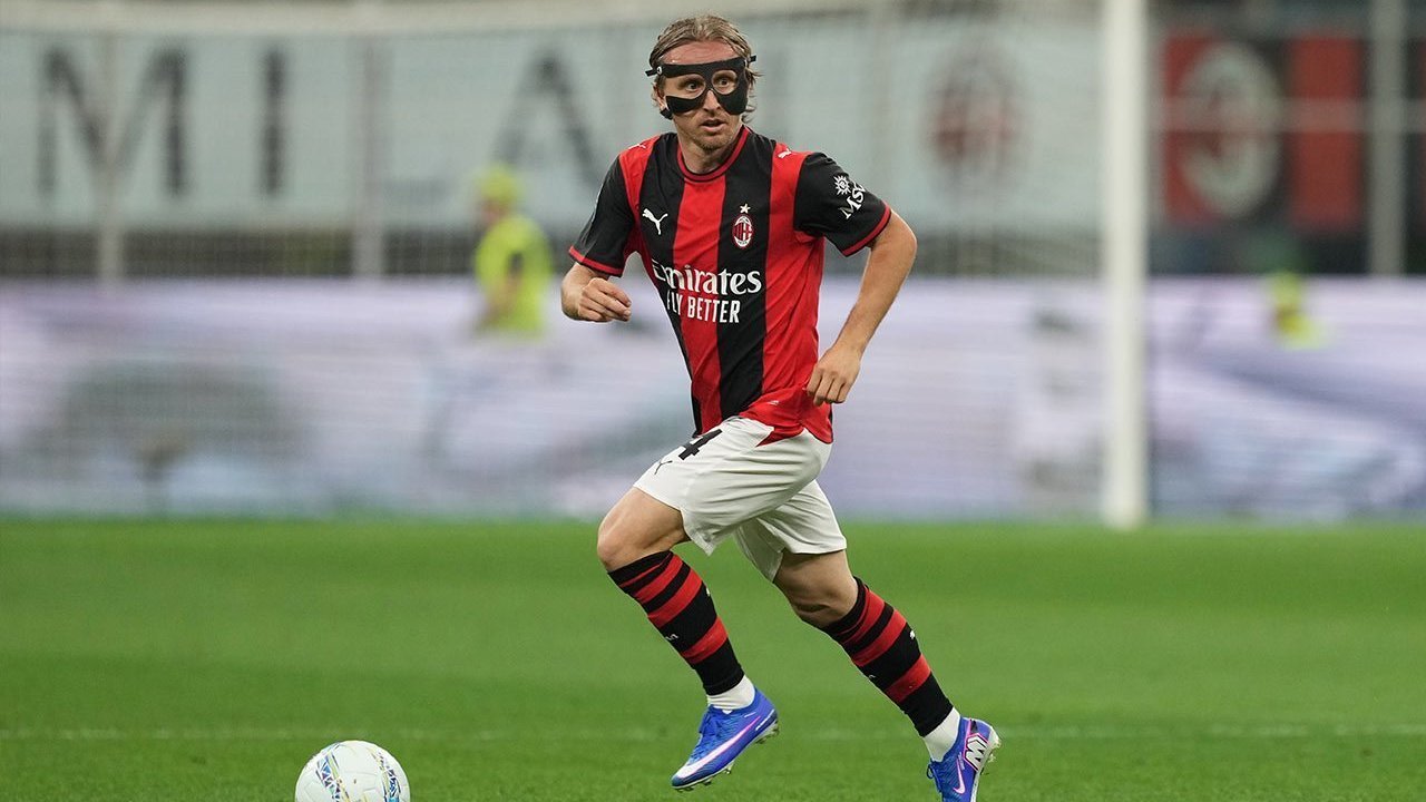 Daftar Lengkap Pemain Serie A Berstatus Free Transfer: Ada Vlahovic, Modric, hingga Dybala