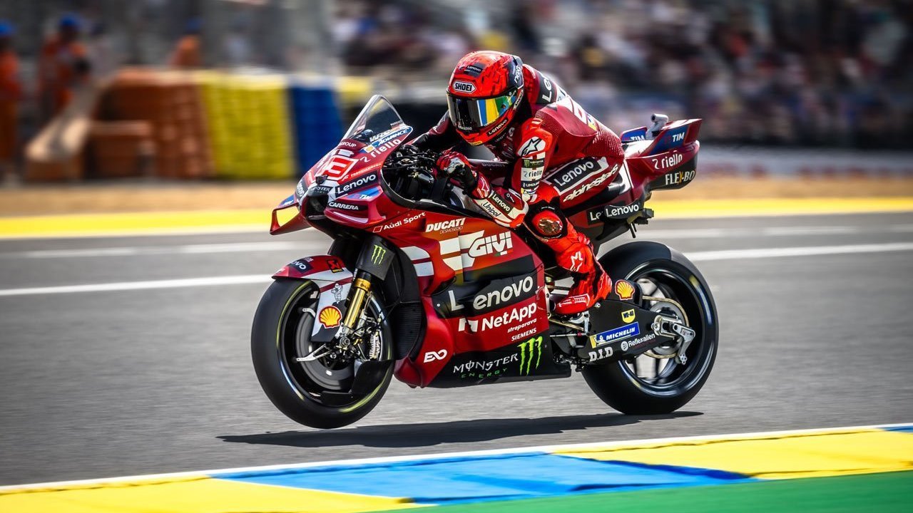 Ducati Sebut Marc Marquez 'Superhero', Tapi Ragu Bisa Balik Balapan di MotoGP Italia 2026 Ducati Sebut Marc Marquez 'Superhero', Tapi Ragu Bisa Balik Balapan di MotoGP Italia 2026