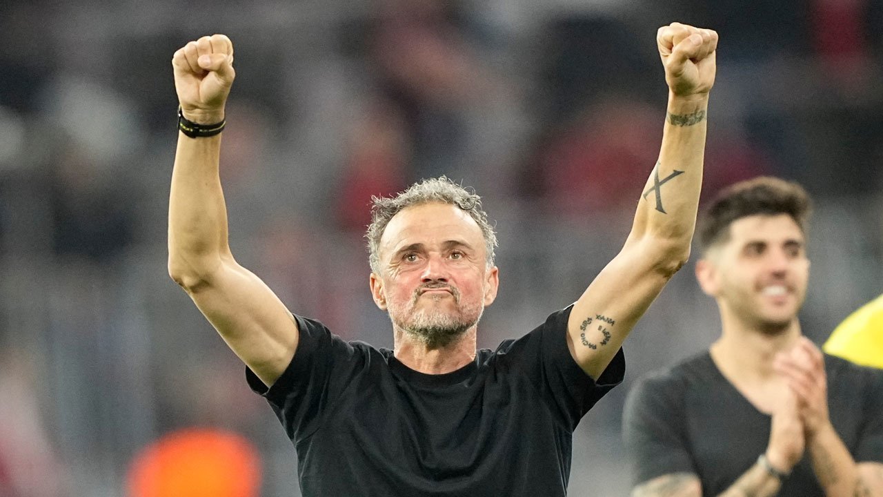 Sesumbar Luis Enrique Usai Singkirkan Bayern Munchen: PSG Tak Punya Tandingan di Eropa Sesumbar Luis Enrique Usai Singkirkan Bayern Munchen: PSG Tak Punya Tandingan di Eropa