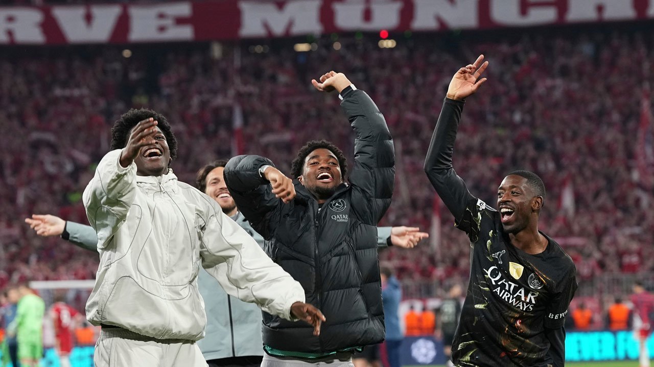 Rapor Pemain PSG usai Ditahan Imbang Bayern dan Lolos ke Final UCL: Safonov Solid, Vitinha Istimewa, Kvara Ajaib! Rapor Pemain PSG usai Ditahan Imbang Bayern dan Lolos ke Final UCL: Safonov Solid, Vitinha Istimewa, Kvara Ajaib!