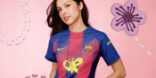 Cute Banget! Olivia Rodrigo Berpose dengan Jersey Barcelona untuk El Clasico Cute Banget! Olivia Rodrigo Berpose dengan Jersey Barcelona untuk El Clasico