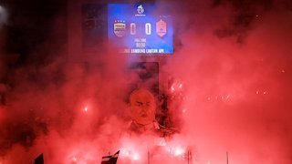 5 Momen Paling Magis Perayaan Persib Juara BRI Super League 2025/2026: Tangis Keluarga hingga Spanduk Raksasa Bojan Hodak