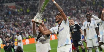 Aston Villa Bawa Trofi Liga Europa ke Jakarta, Garnacho Siap Debut Lawan Indonesia All Stars