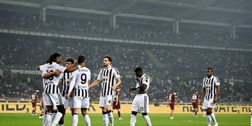 Waduh, Juventus Bakal Ditinggal Sang Bek ke Inggris? Waduh, Juventus Bakal Ditinggal Sang Bek ke Inggris?