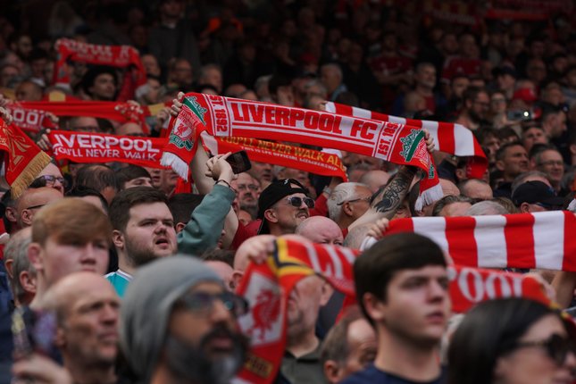 Atmosfer Anfield Berubah Jadi Penuh Kemarahan Atmosfer Anfield Berubah Jadi Penuh Kemarahan