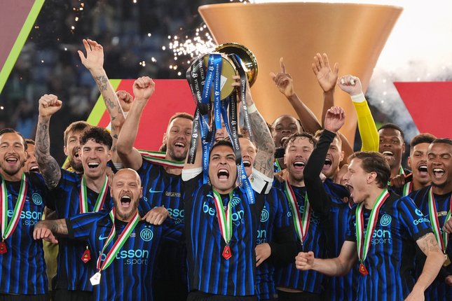 Inter Layak Raih Double Winners Inter Layak Raih Double Winners