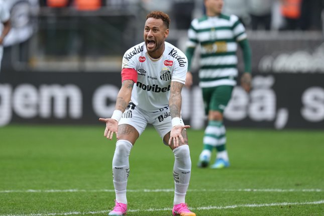 Cedera Neymar Disebut Lebih Parah dari Perkiraan Cedera Neymar Disebut Lebih Parah dari Perkiraan
