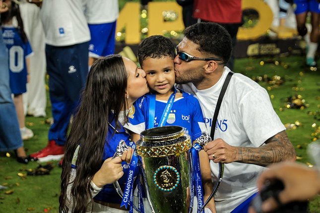 Berguinho Hadirkan Momen Keluarga yang Emosional Berguinho Hadirkan Momen Keluarga yang Emosional