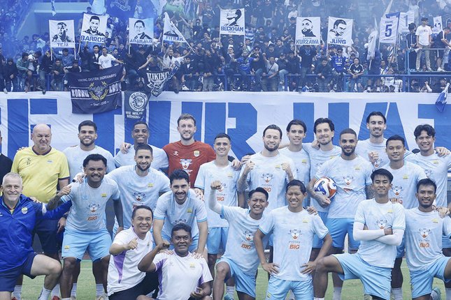 Larangan Keras Membahas Konvoi dan Pesta Kemenangan Larangan Keras Membahas Konvoi dan Pesta Kemenangan