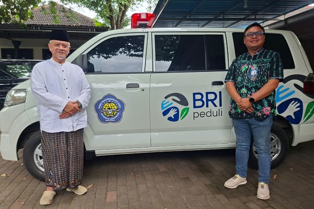 Ribuan Santri dan Kebutuhan Layanan Darurat Ribuan Santri dan Kebutuhan Layanan Darurat
