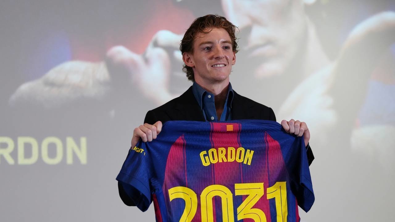 Anthony Gordon dan Mimpi yang Tak Pernah Padam: Dari Merseyside ke Camp Nou Anthony Gordon dan Mimpi yang Tak Pernah Padam: Dari Merseyside ke Camp Nou