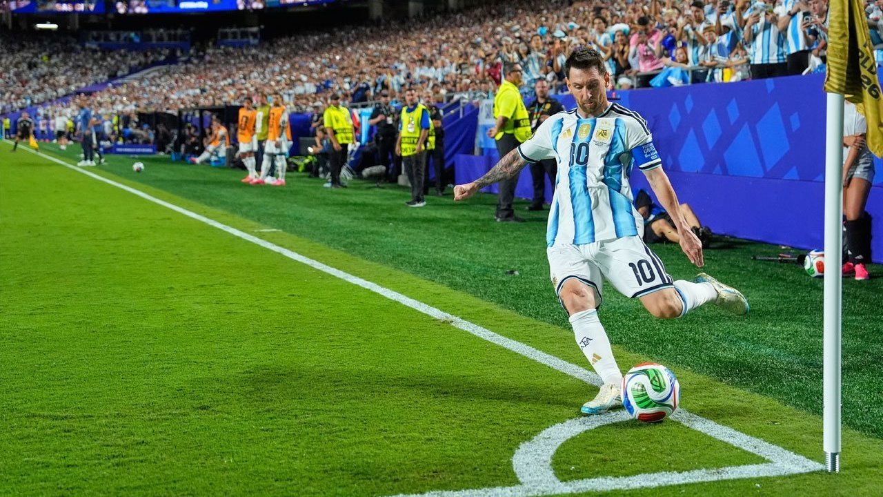 Ayah Lionel Messi di Bawah Pengawasan Medis Ayah Lionel Messi di Bawah Pengawasan Medis