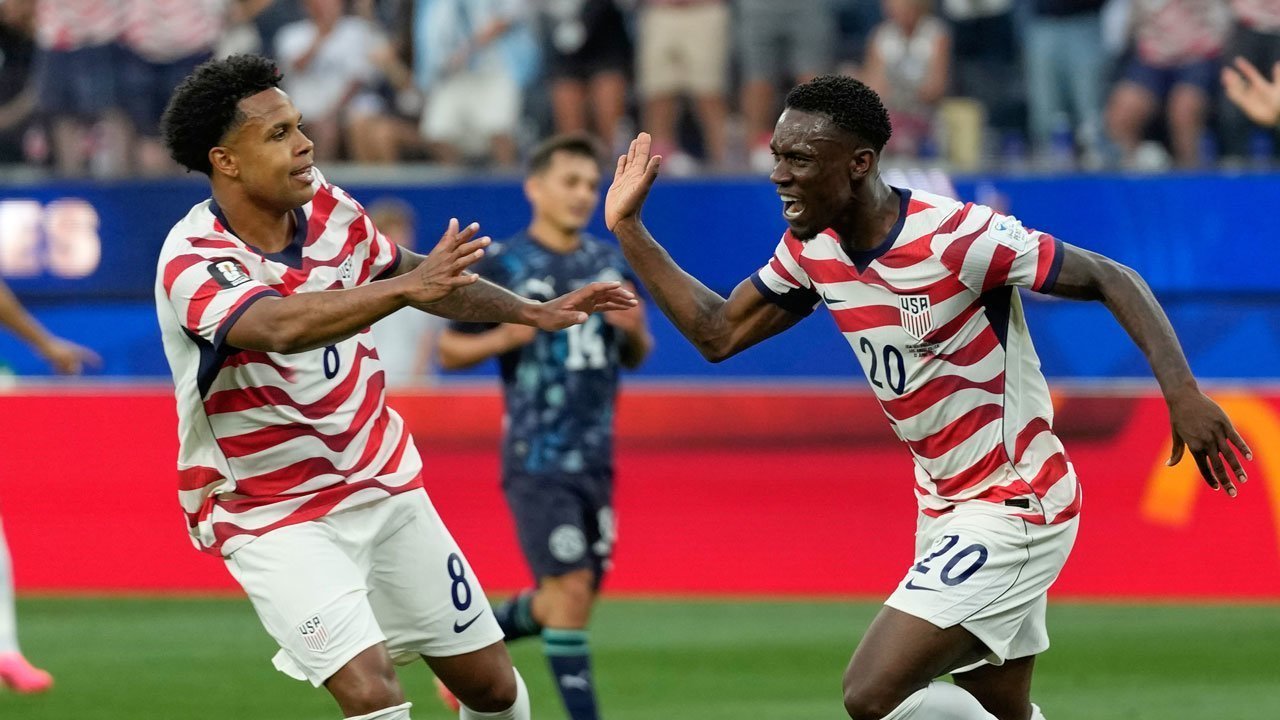 Thierry Henry Terkesan dengan Aksi Amerika Serikat, Sebut The Yanks Bakal Melaju Jauh di Piala Dunia 2026 Thierry Henry Terkesan dengan Aksi Amerika Serikat, Sebut The Yanks Bakal Melaju Jauh di Piala Dunia 2026