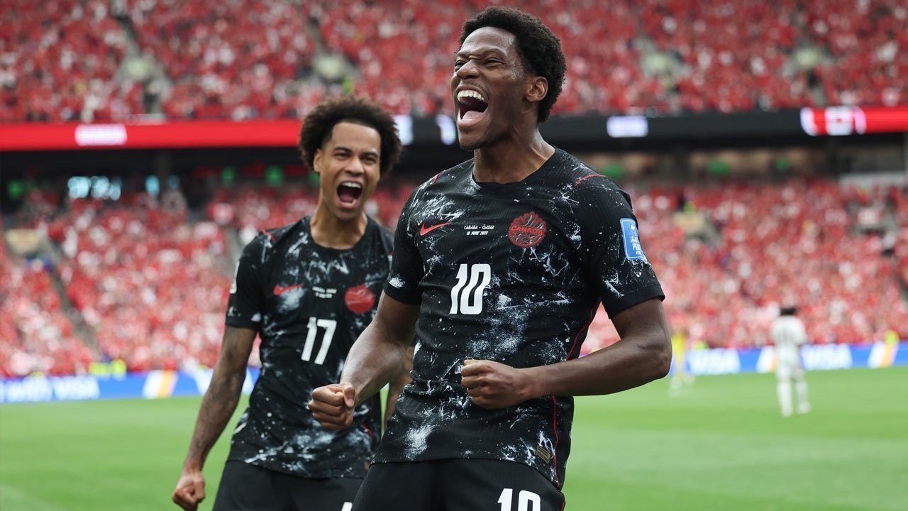 Hasil Kanada vs Qatar: Jonathan David Hattrick, Kanada Menang 6-0 Lawan 9 Pemain Qatar