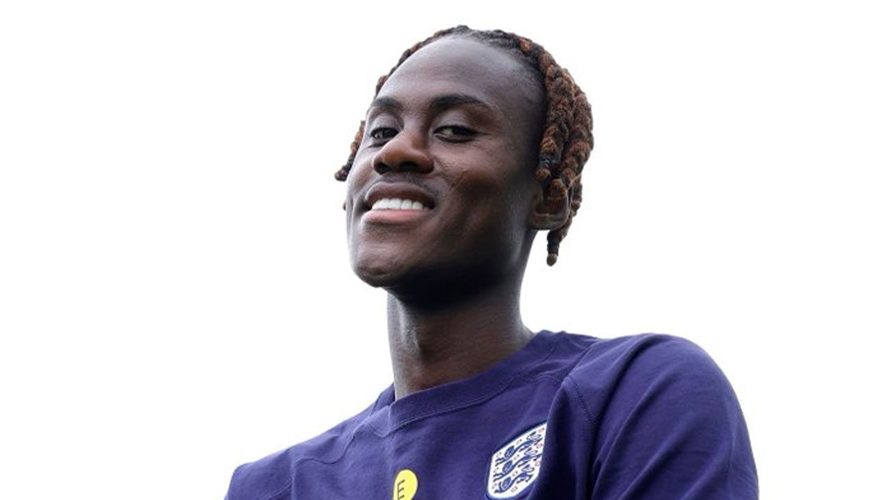 Chelsea Sepakat Jual Trevoh Chalobah ke Como