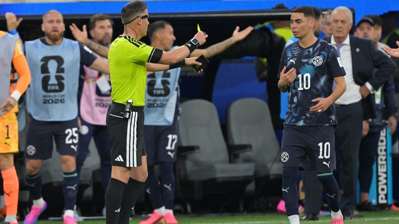 VAR Ukir Sejarah Baru di Piala Dunia 2026, Kartu Kuning Tim Ream Dibatalkan dan Beralih ke Miguel Almiron